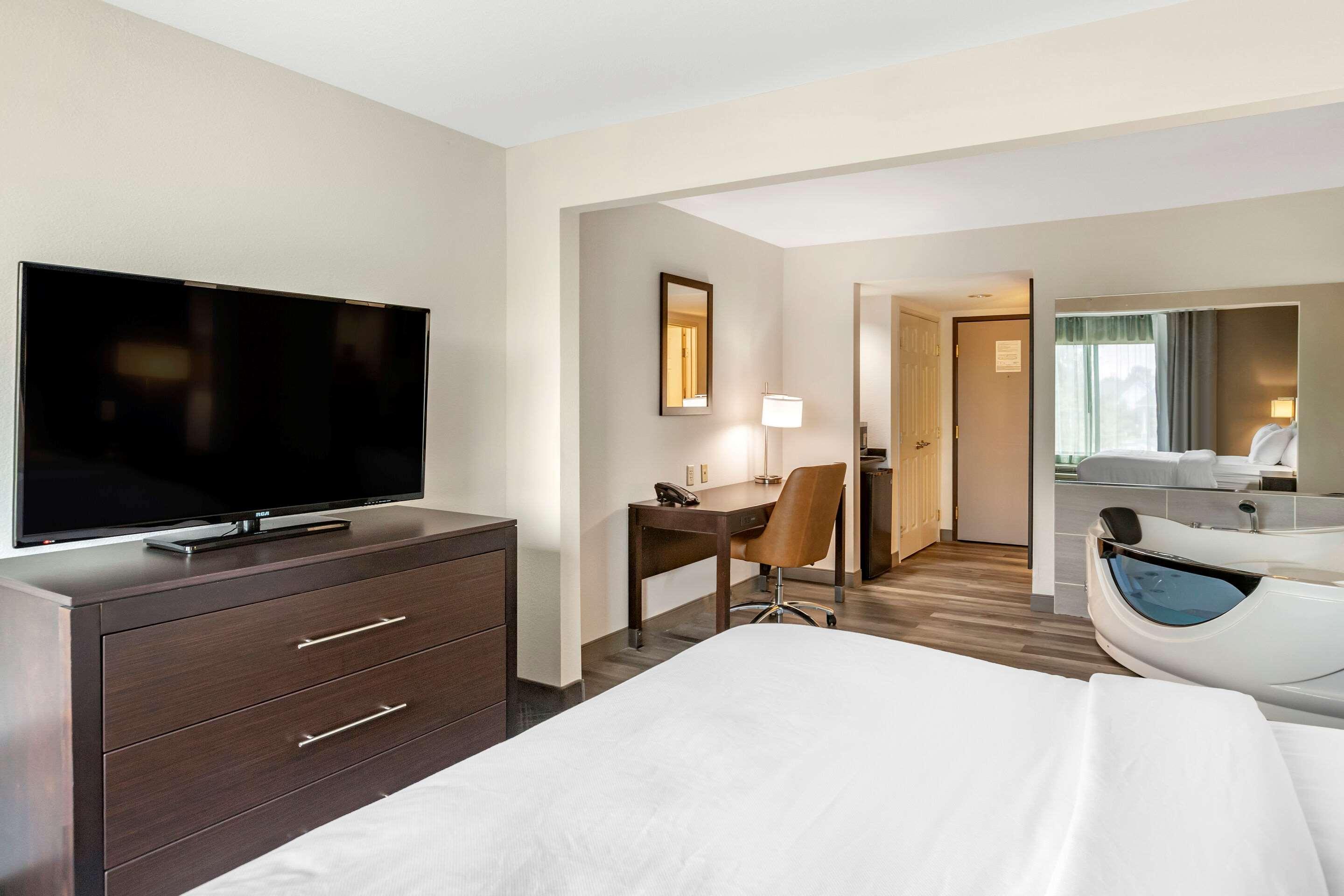 Comfort Inn & Suites Grand Blanc-Flint Экстерьер фото