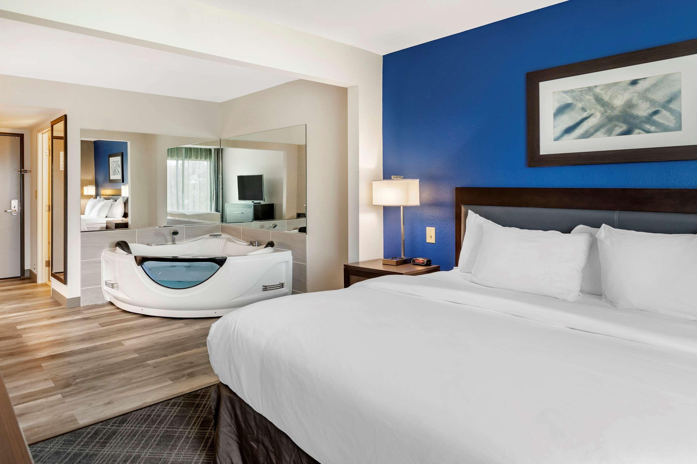 Comfort Inn & Suites Grand Blanc-Flint Экстерьер фото
